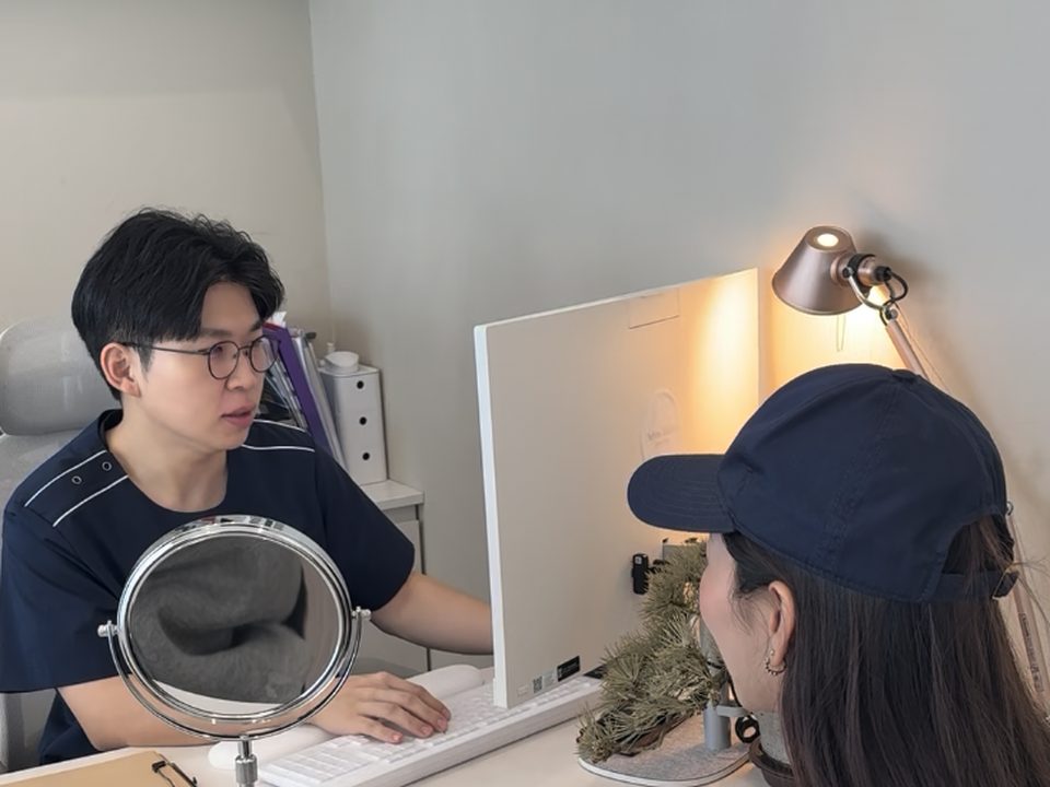 A consultation with a dermatologist at a Seoul clinic